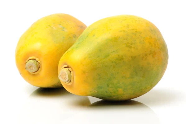 Papaya vruchten geïsoleerd — Stockfoto