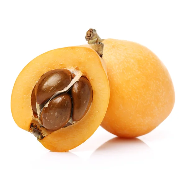 Loquat frais tranché et entier — Photo