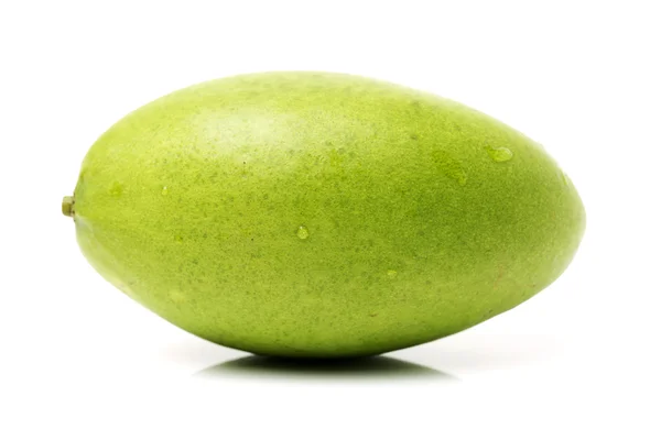 Färsk grön mango — Stockfoto