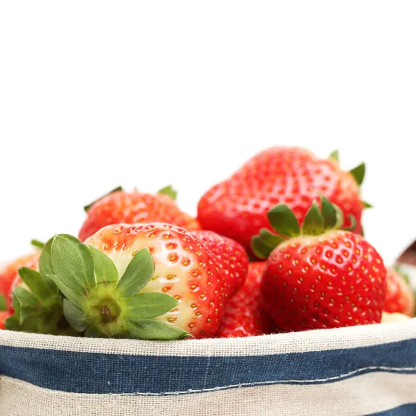 Hermosas fresas frescas — Foto de Stock