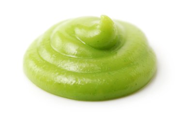 Beyaz üzerine taze Wasabi