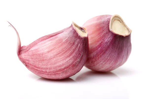 Cloves of pink garlic — Stock Photo, Image