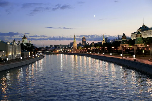 Zonsondergang over Moskou. Rechtenvrije Stockafbeeldingen