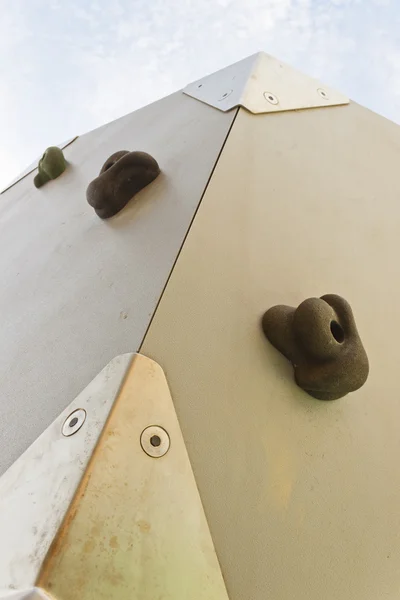 Outdoor climbing wall — Stock Photo, Image