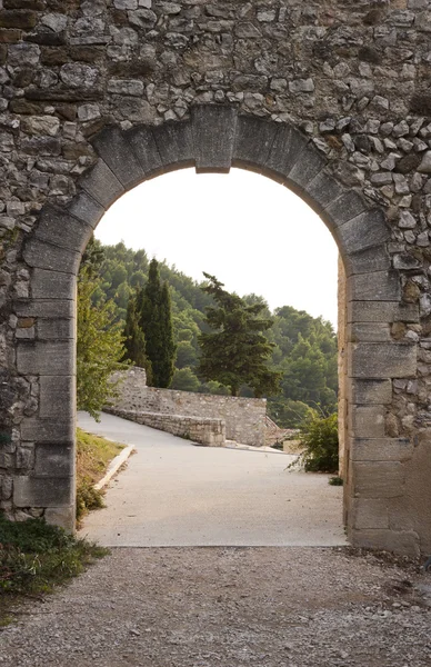 Porta dell'arco a Gigondas — Foto Stock