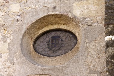 Sant Cugat Manastırı Oculus penceresinde