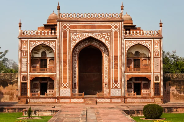 Mausoléu de etimad-ud-daulah — Fotografia de Stock