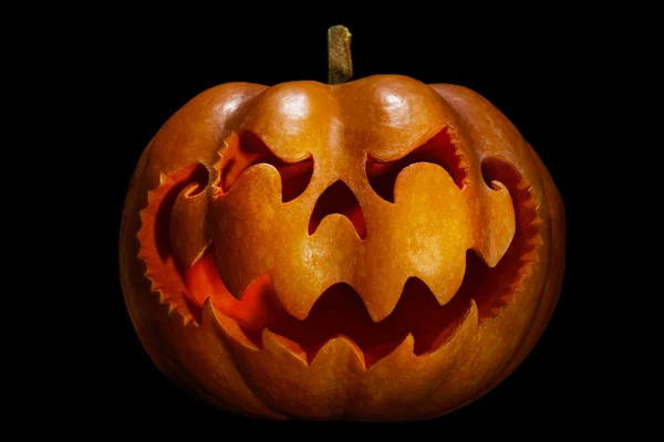Ijesztő Halloween tök hasonlít a kínai sárkány feje, isolat — Stock Fotó