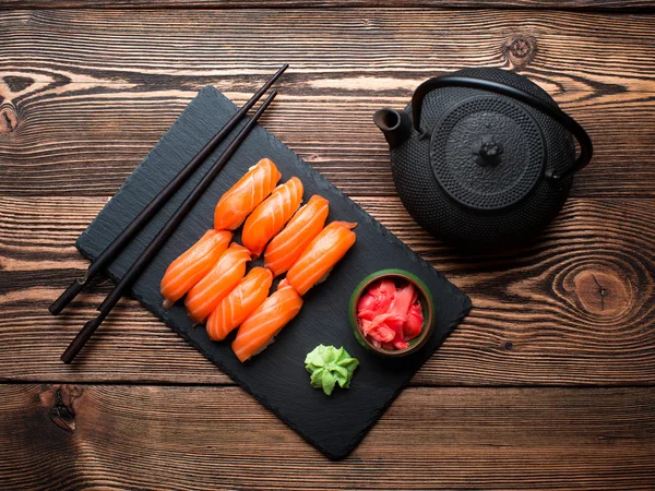 Sushi with salmon — Stock Photo, Image