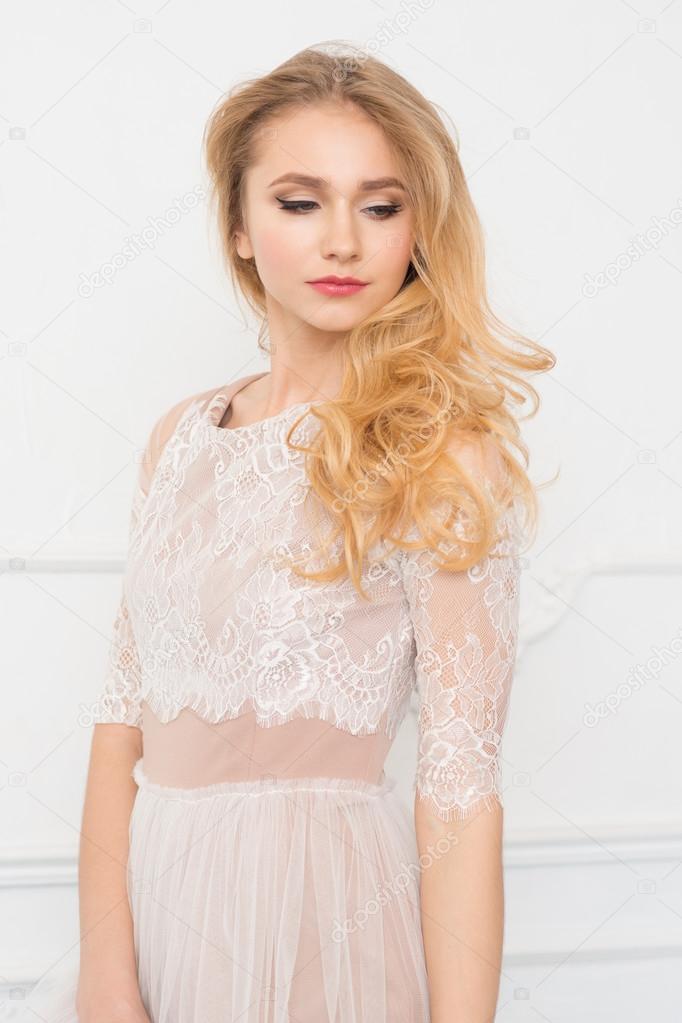 Woman with long blond hair 