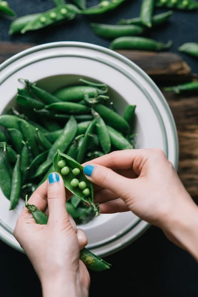 Guisantes verdes frescos — Foto de Stock