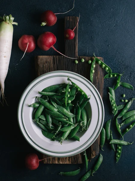 Guisantes verdes frescos — Foto de Stock