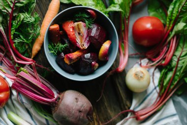 kavrulmuş organik sebze