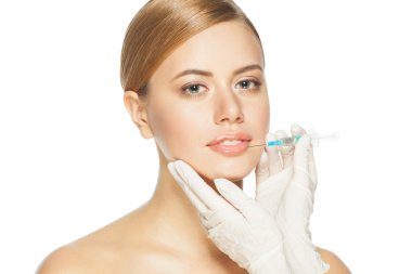 Botoks enjeksiyonu Lips