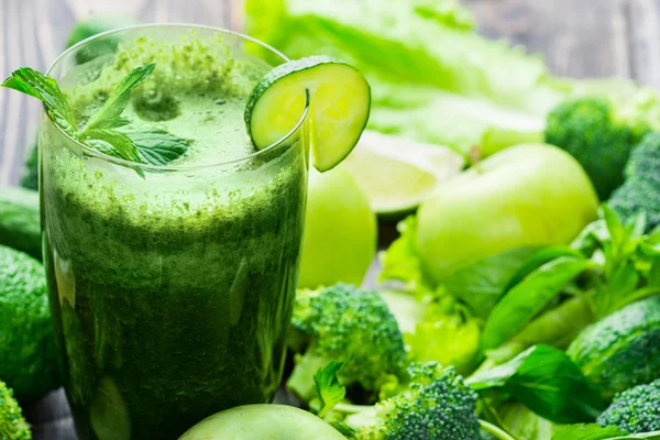 Green fresh smoothie — Stock Photo, Image