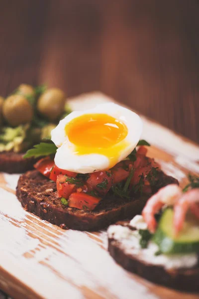 Σάντουιτς με αβοκάντο και αυγό — Φωτογραφία Αρχείου
