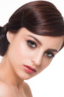 kadın moda makyaj ile