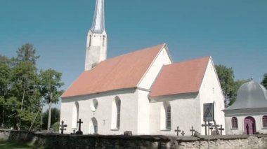eski bir beyaz kilise viake maarja fs700 odyssey 7q küçük bir kasaba