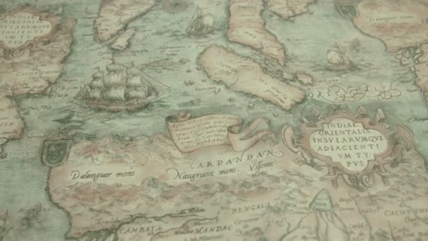 Une carte de navigation avec l'île de Cardandan 