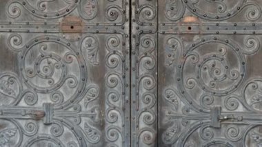 Westminster Abbey kilisenin büyük kapı