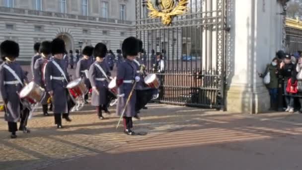 Marching of palace band — Stock Video