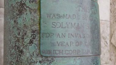 Eski Londra Kulesi, savaş topu