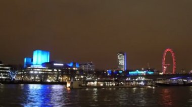 Londra'nın büyük dönme dolap