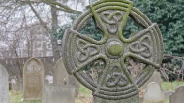 Mezar taşları ve mezar taşları