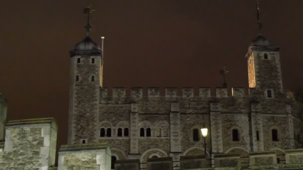 Fora da torre de Londres — Vídeo de Stock