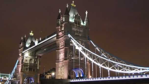 Die London Tower Bridge — Stockvideo