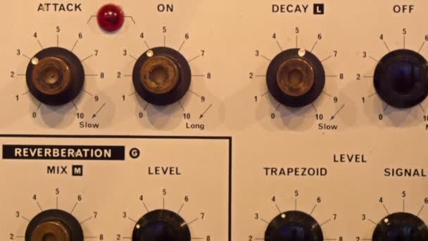 Boutons de l'euipement de tension de fréquence 