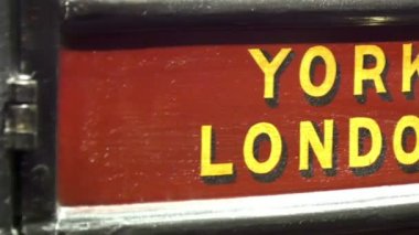 Taşıma York Londra etikette