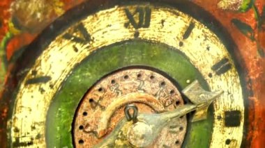 bir saatin çok eski model