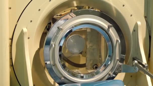 Manyetik rezonans görüntüleme makinesi — Stok video