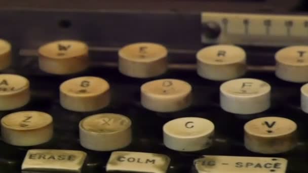 vintage et ancienne machine à code 