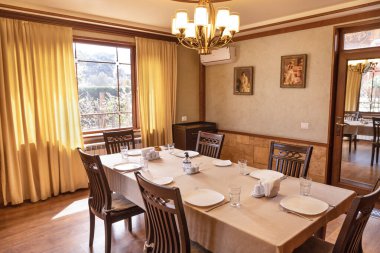 Modern restoran şölen salonu iç mimarisi