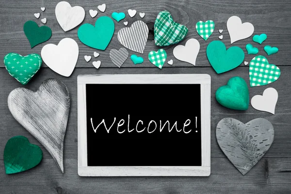 Chalkbord con muchos corazones verdes, Feliz Acción de Gracias — Foto de Stock