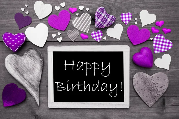 Chalkbord con molti cuori viola, buon compleanno — Foto Stock