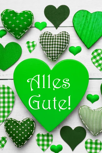 Tarjeta vertical con corazones verdes, Alles Gute significa los mejores deseos —  Fotos de Stock