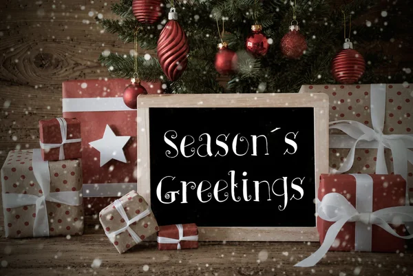 Mevsim Selam, kar taneleri ile nostaljik Noel ağacı