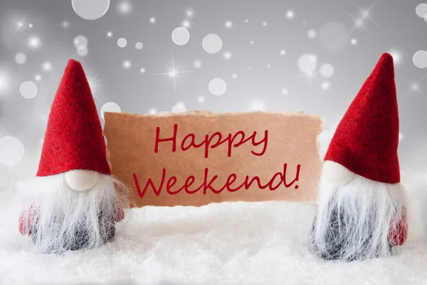 Röda GNOMEs med kort och snö, text Happy Weekend — Stockfoto