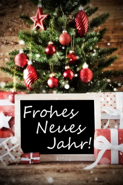 Árbol de Navidad con Frohes Neues Jahr significa Feliz Año Nuevo —  Fotos de Stock