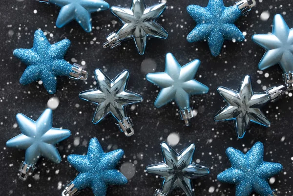 Bolas de árbol de Navidad azules o turquesas como textura, copos de nieve —  Fotos de Stock