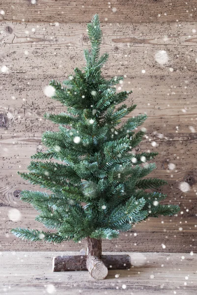 Árbol de Navidad vertical, Fondo de madera envejecida, Copos de nieve — Foto de Stock