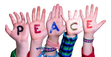 Çocuk Elleri Sözcük Barışı İnşa Ediyor, Tecrit Edilmiş Arkaplan