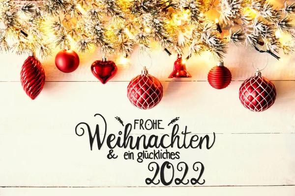 Red Christmas Decoration, Fir Branch, Glueckliches 2022 Μέσα Happy 2022 — Φωτογραφία Αρχείου