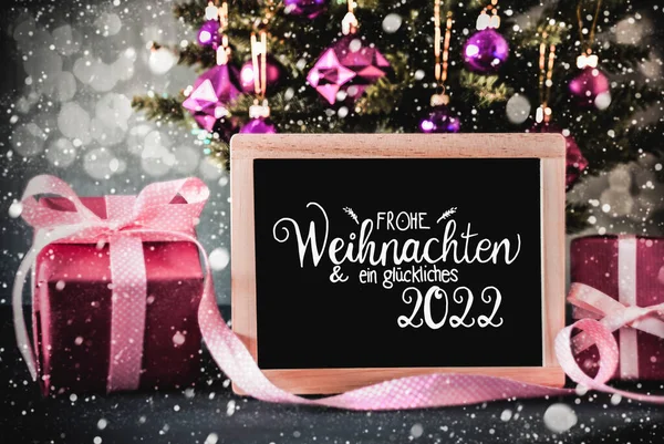 Quadro Negro Com Caligrafia Alemã Frohe Weihnachten Und Ein Glueckliches — Fotografia de Stock