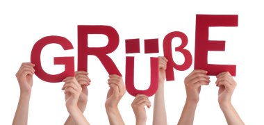 İnsanlar Holding Almanca sözcük Gruesse anlamına gelir Saygılar