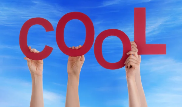 Veel mensen handen met rode Word koele blauwe hemel — Stockfoto