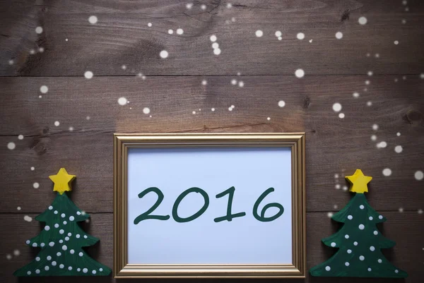 Marco de fotos con árbol de Navidad, 2016 y copos de nieve — Foto de Stock